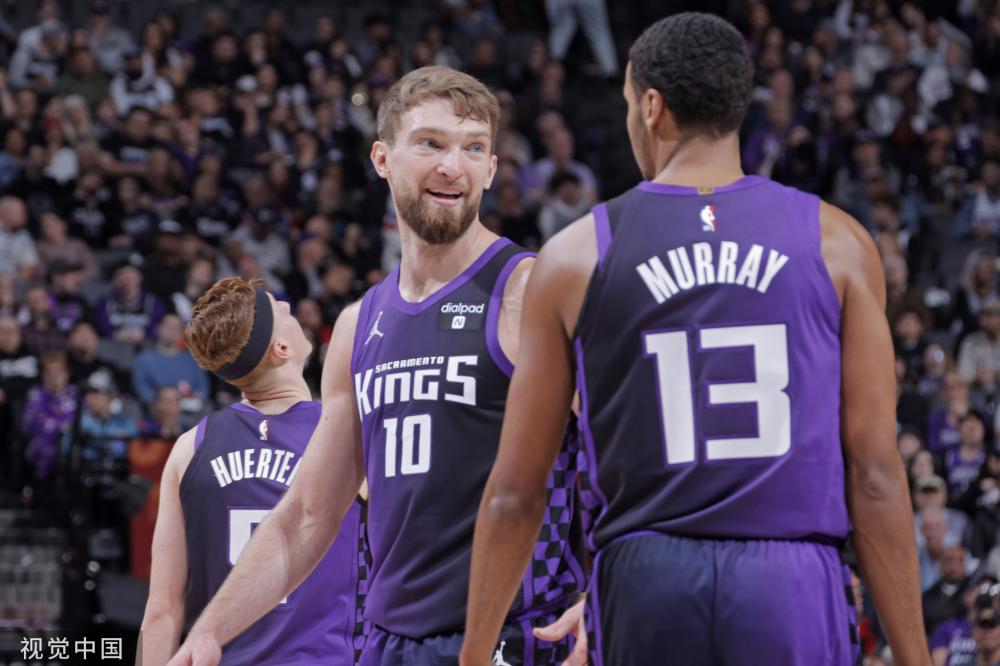 的舞台上 的舞台上