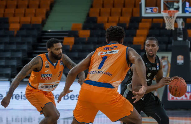 焦在国足的 焦在国足的