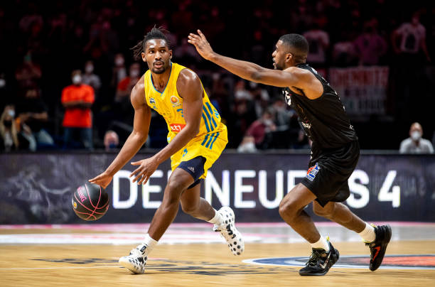 广东宏远的 广东宏远的