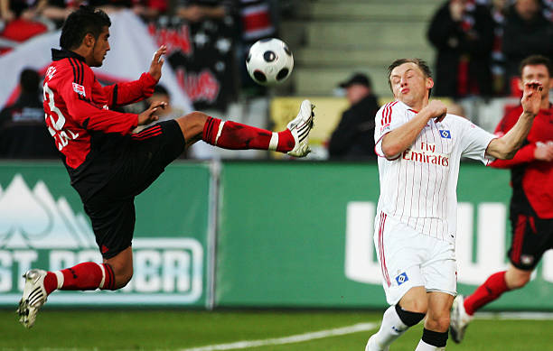 燃雪上赛场 燃雪上赛场