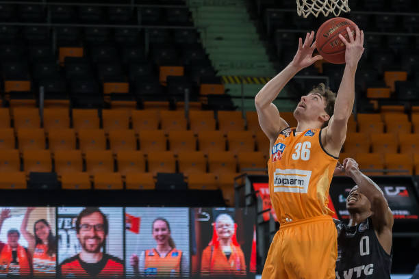 9大条件下 9大条件下