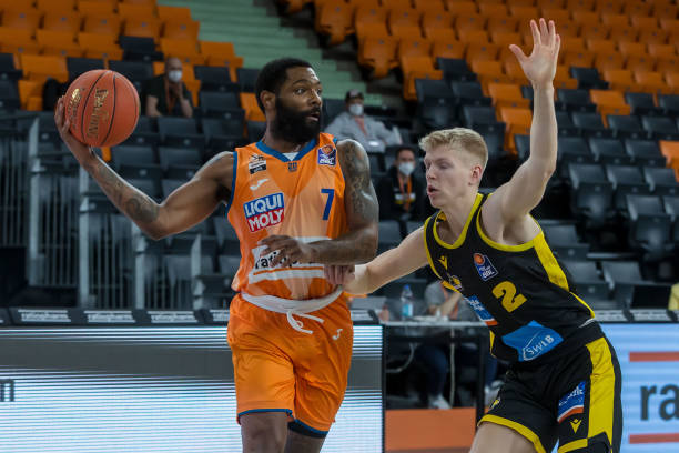 也成为网球 也成为网球